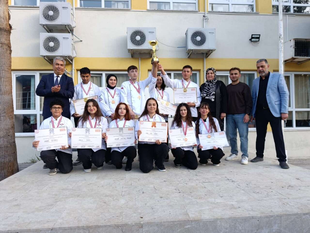 Şehit Yüzbaşı Özgür Özekin Turizm Mesleki ve Teknik Anadolu Lisesi’nden GASTROANTALYA’da Büyük Başarı 5